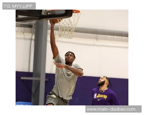 哈珀惊讶不已奎因交换球衣后又迅速要回自己的球衣真是搞笑瞬间