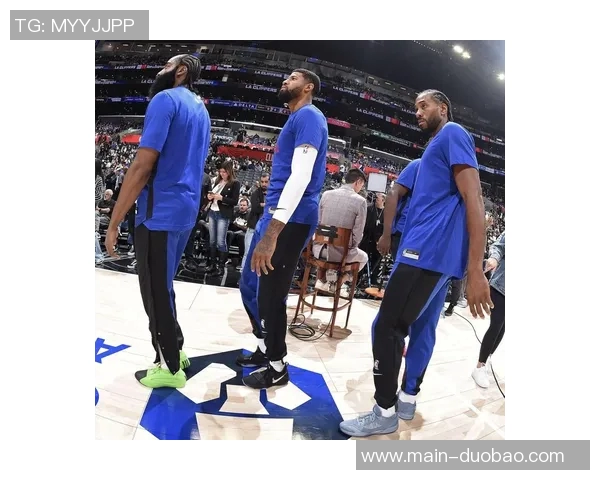 纳斯赞埃奇库姆如老将般沉稳能全能发挥持续影响比赛表现